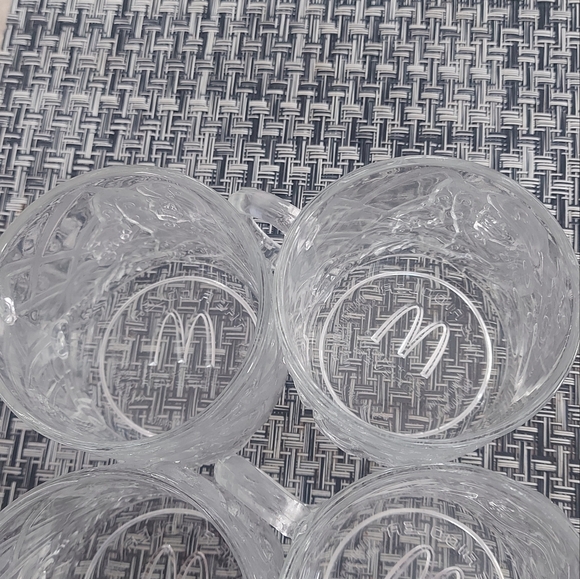 McDonald's cups - Picture 3 of 7